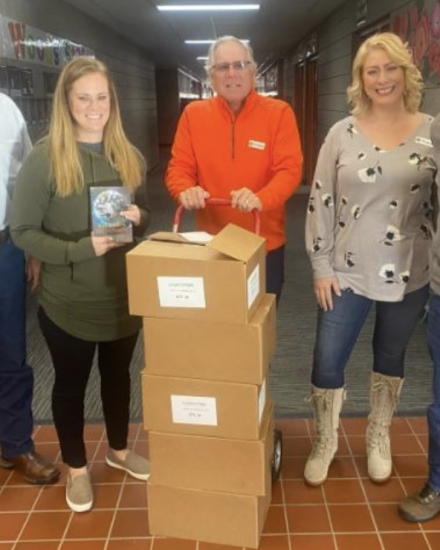 rotary-club-willmar-dictionary-project-literacy